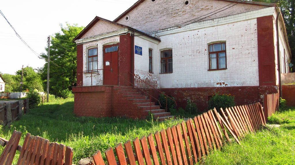 Бібліотека. Клевань, Рівненська область, Україна