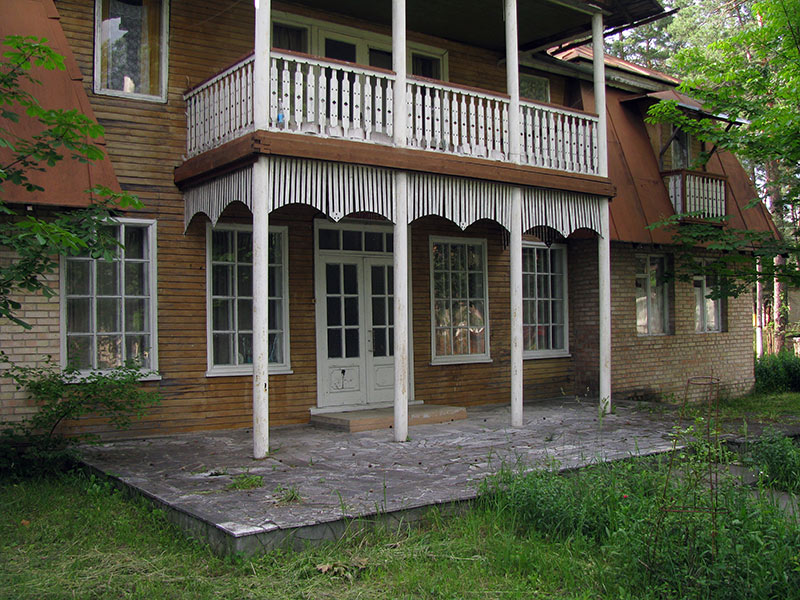 Библиотека базы «Десна» в Пирнове