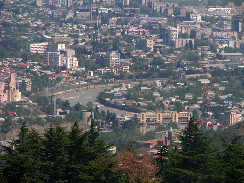 Ортачальская ГЭС, река Кура, Тбилиси
